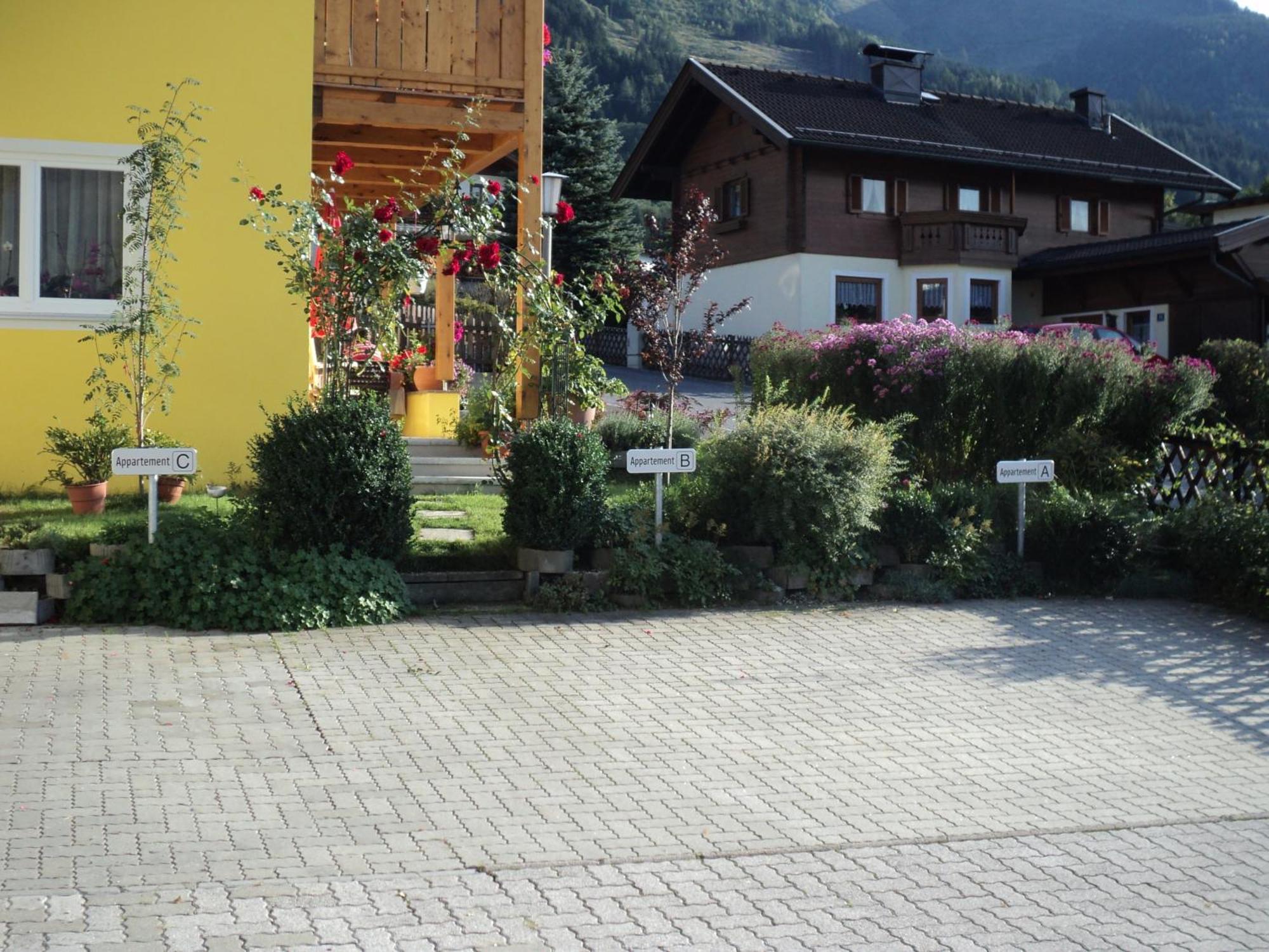 Apartmenthaus Gotthardt Kaprun Exterior foto